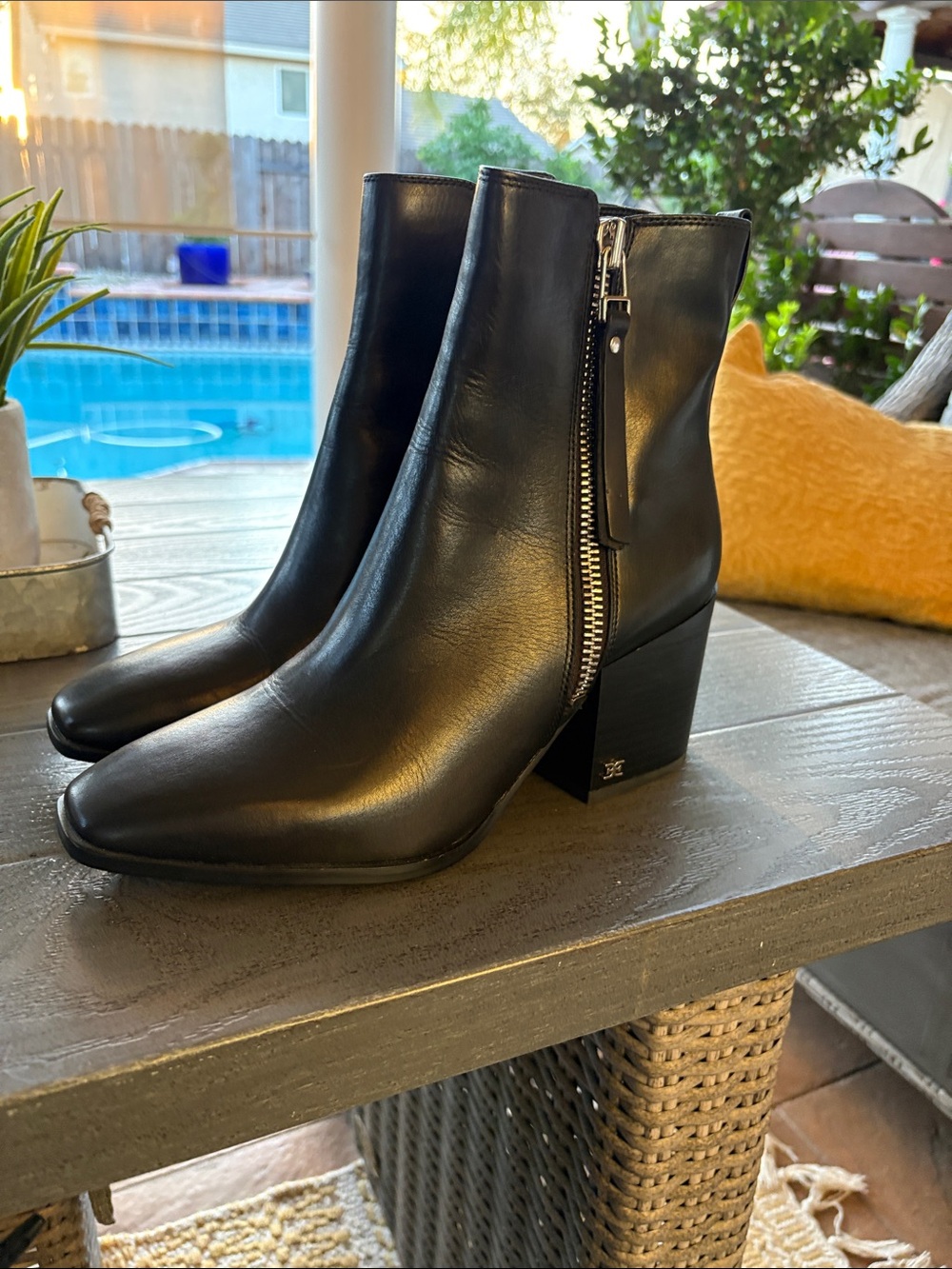 Sam Edelman Black Leather Side-Zip Block Heel Ankle Boots